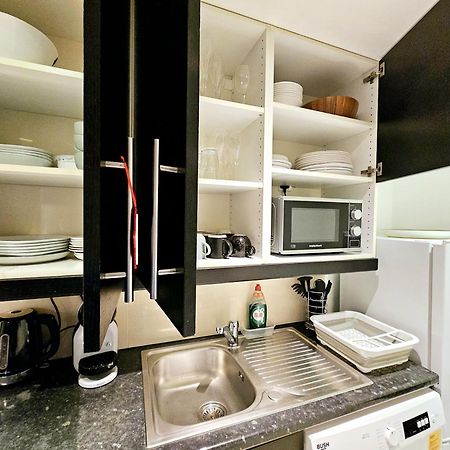 Modern Hyde Park Home With Private Entrance & Private Back Patio Near Bayswater & Paddington Stations London Eksteriør billede