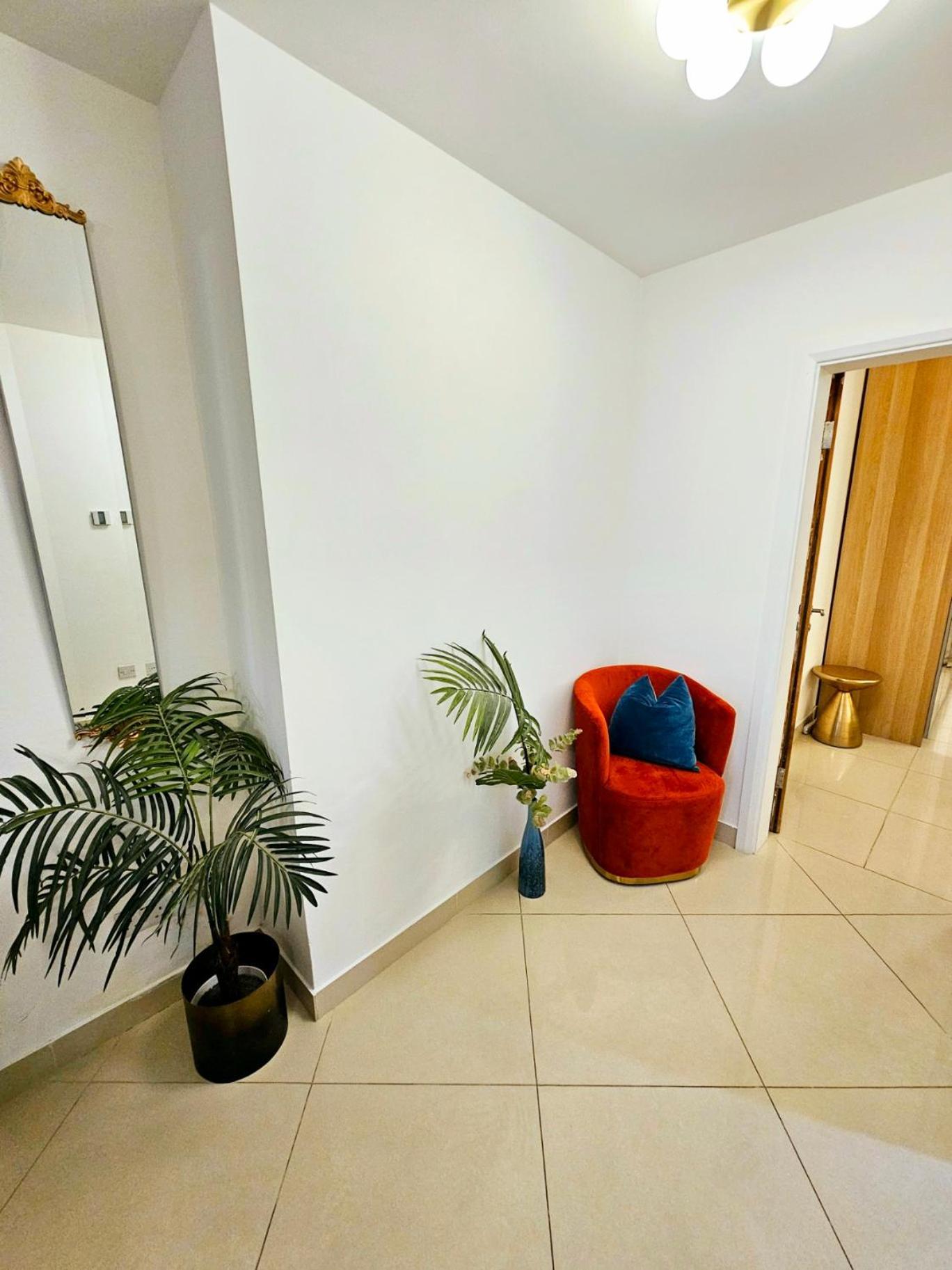 Modern Hyde Park Home With Private Entrance & Private Back Patio Near Bayswater & Paddington Stations London Eksteriør billede