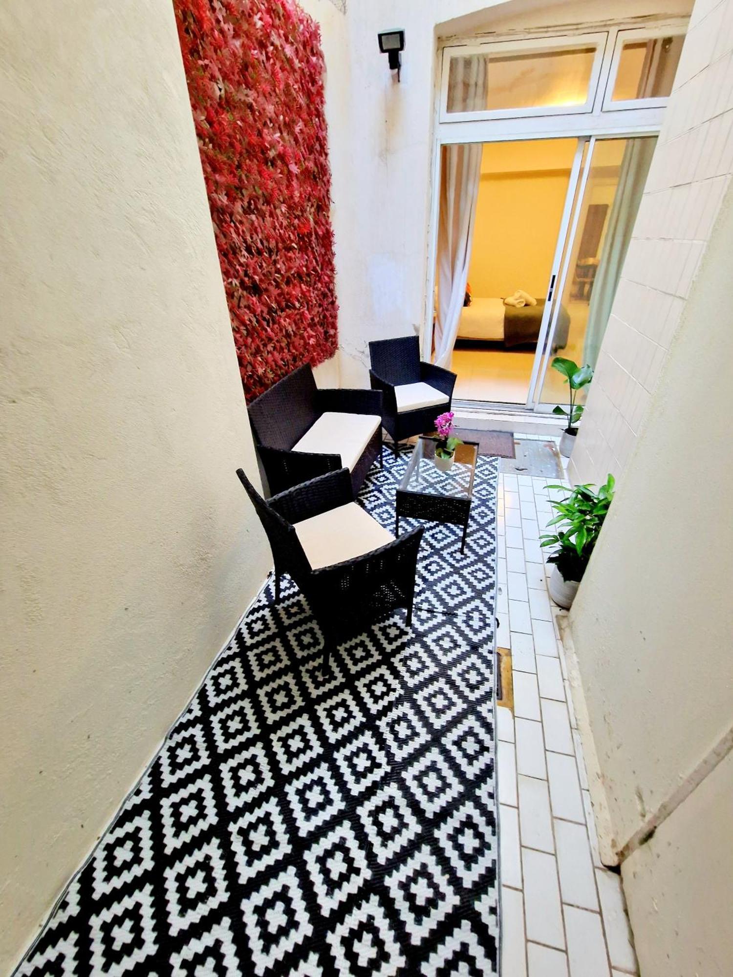 Modern Hyde Park Home With Private Entrance & Private Back Patio Near Bayswater & Paddington Stations London Eksteriør billede