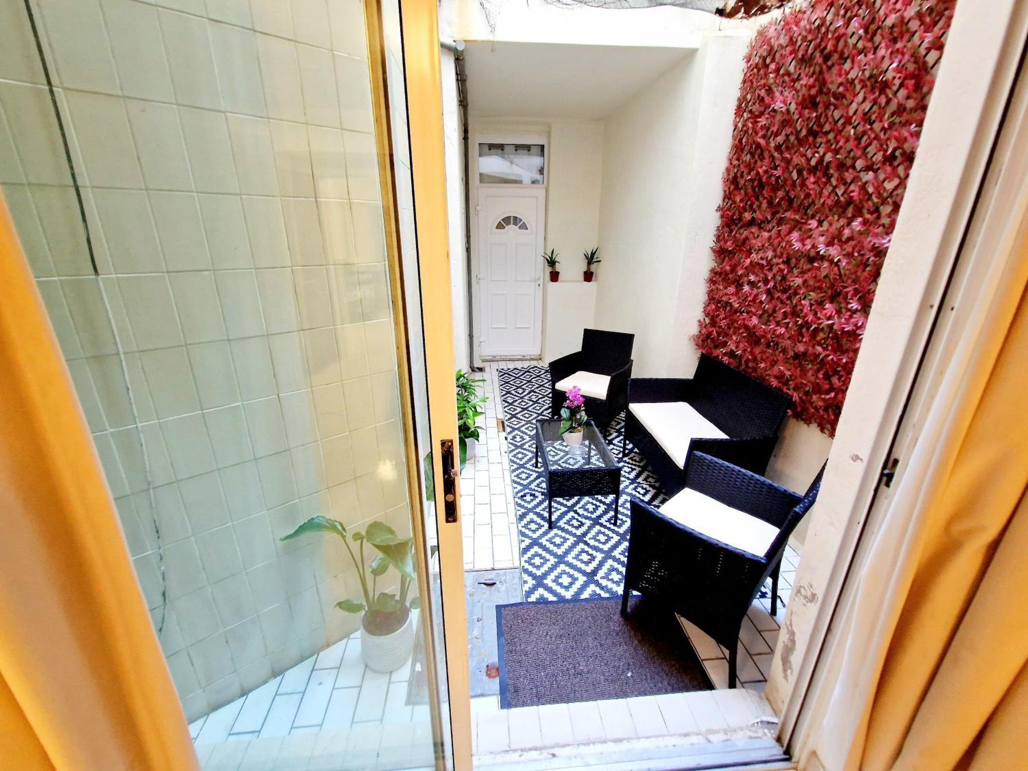 Modern Hyde Park Home With Private Entrance & Private Back Patio Near Bayswater & Paddington Stations London Eksteriør billede
